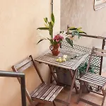 Gracia Apartments