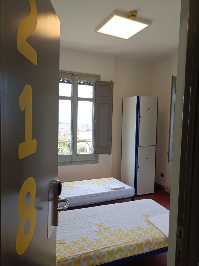 Alberg Barcelona Xanascat Hostel *