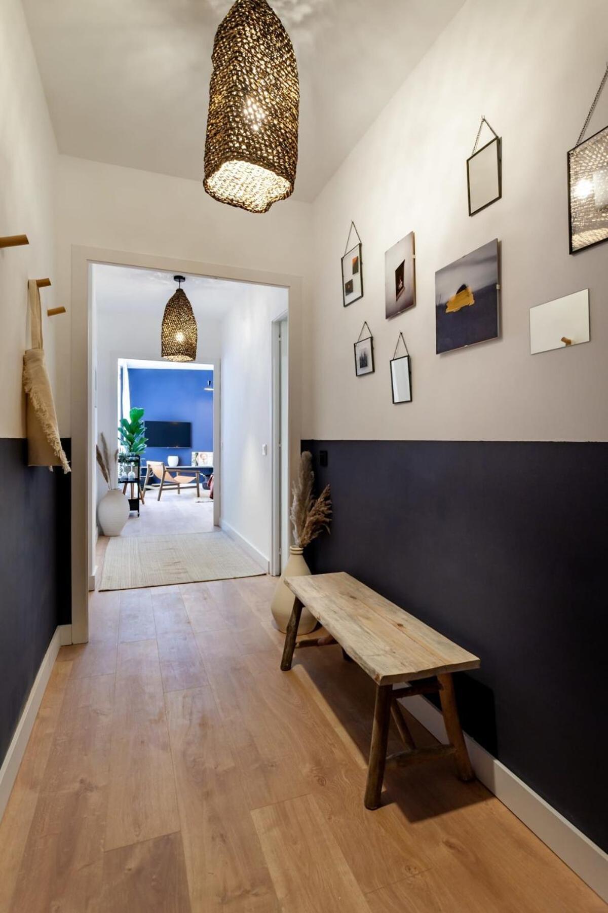 Apartment Plaza Catalunya Cozy 4 Bedroom Barcelona