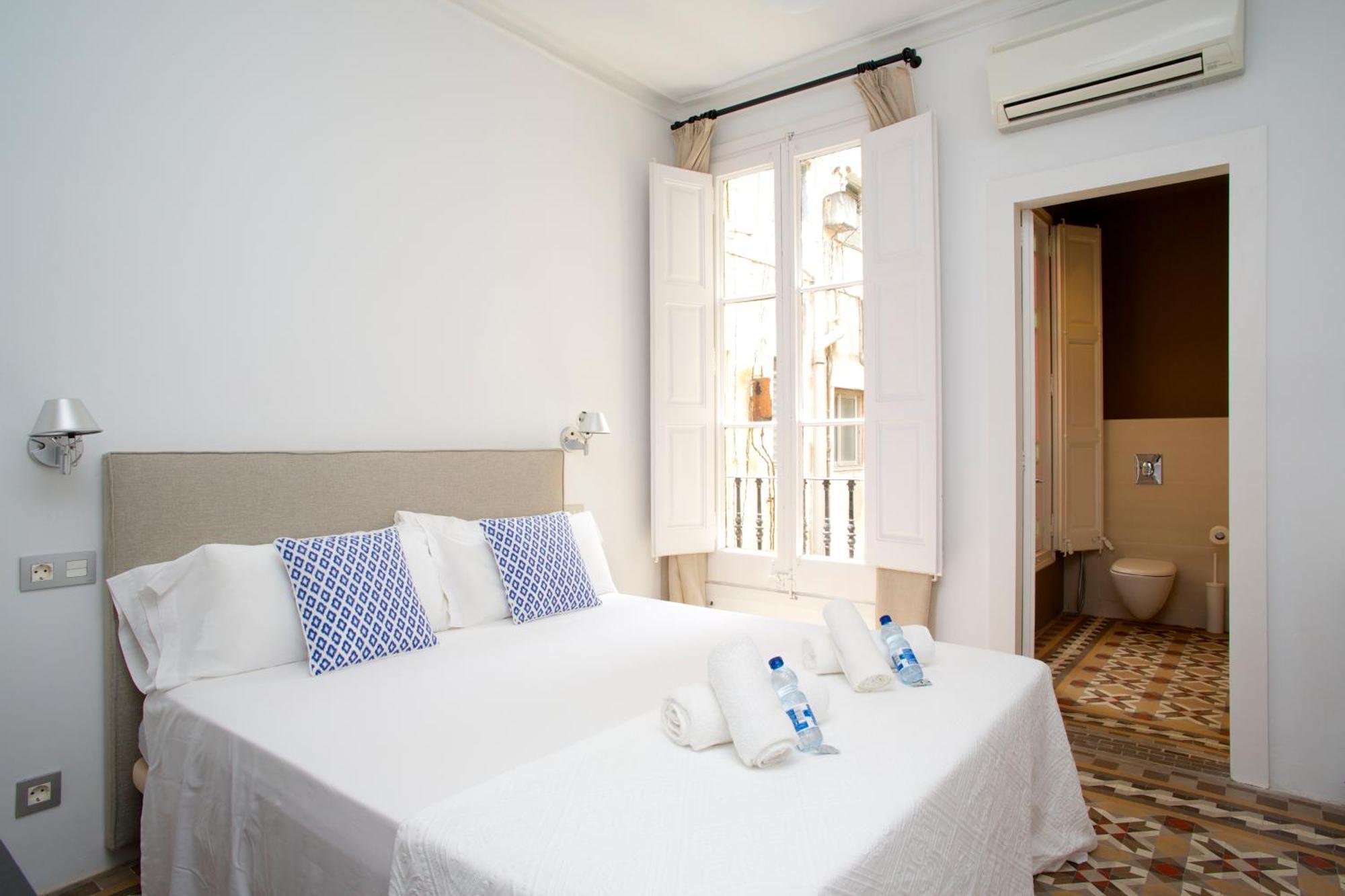 Barcelonaforrent The Claris Suites I