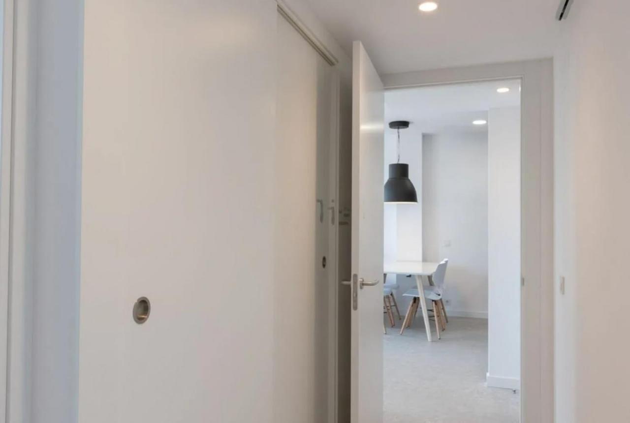 For Rent In Plaza De La Gardunya *