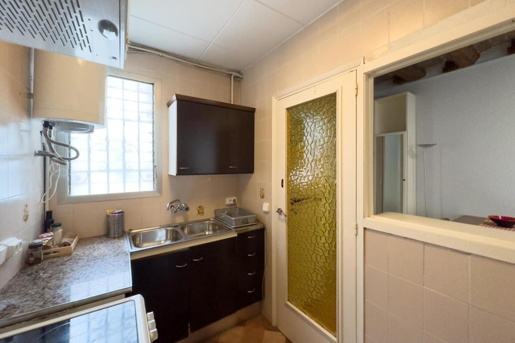 Apartment Fuer 3 Personen Ca 40 Qm In Barcelona-gracia, Costa Brava Costa Del Maresme Barcelona