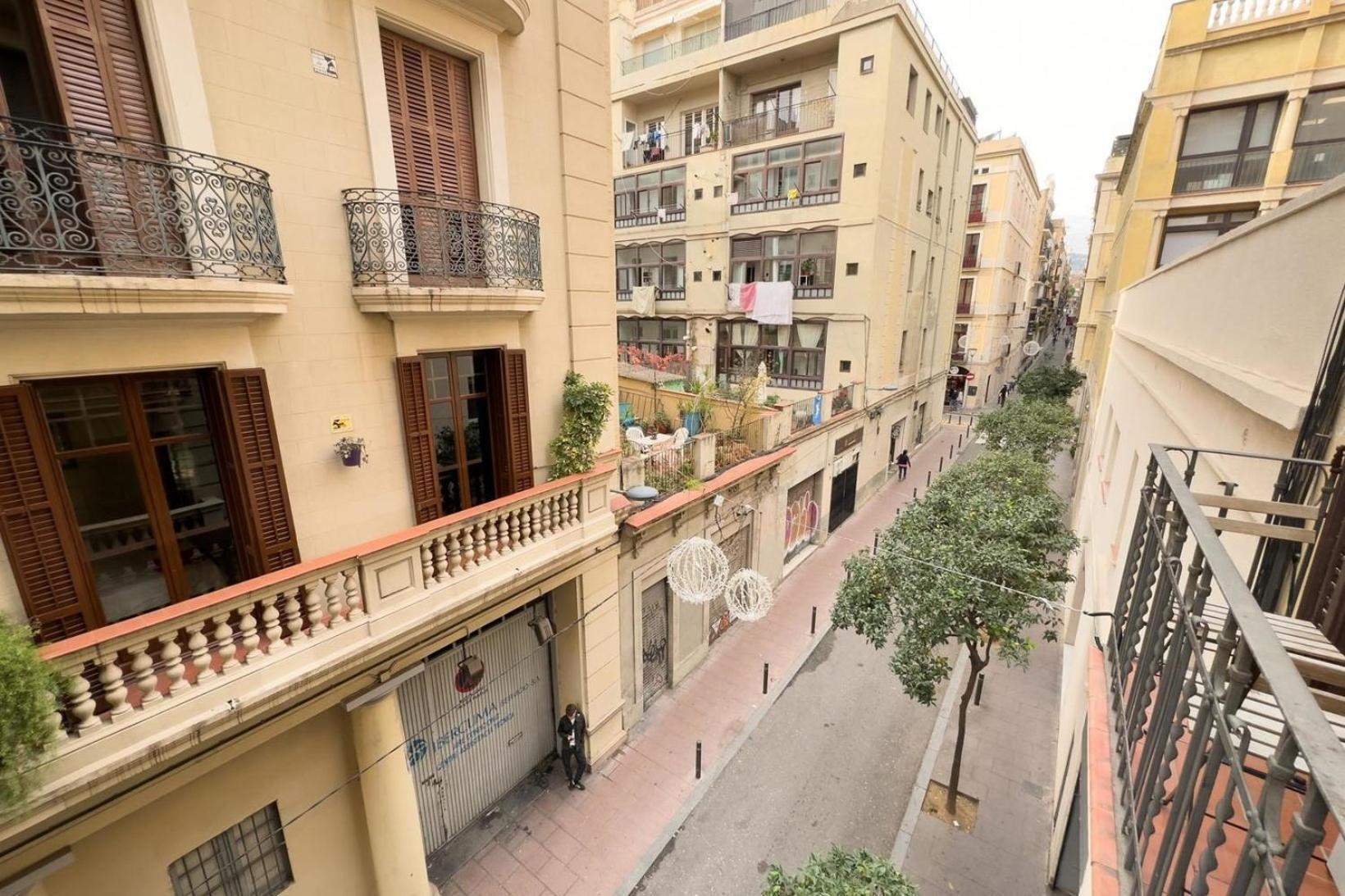 Apartment Fuer 3 Personen Ca 40 Qm In Barcelona-gracia, Costa Brava Costa Del Maresme *
