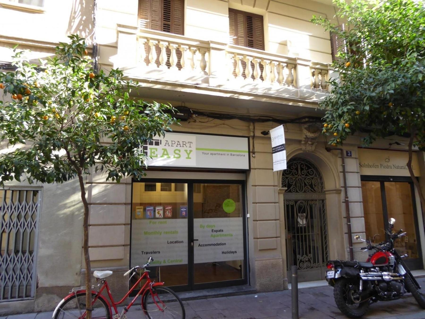 Apartment Fuer 3 Personen Ca 40 Qm In Barcelona-gracia, Costa Brava Costa Del Maresme Barcelona