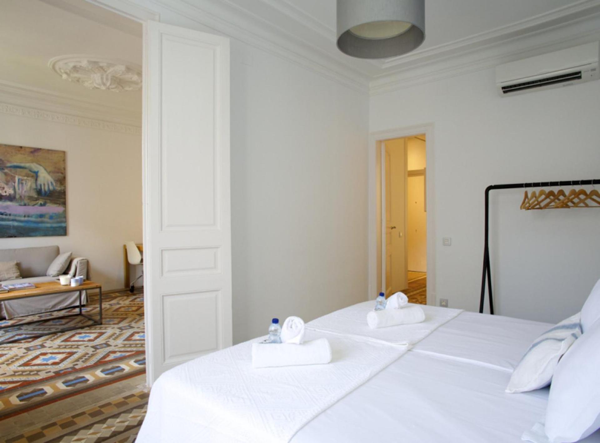 Barcelonaforrent The Claris Suites I