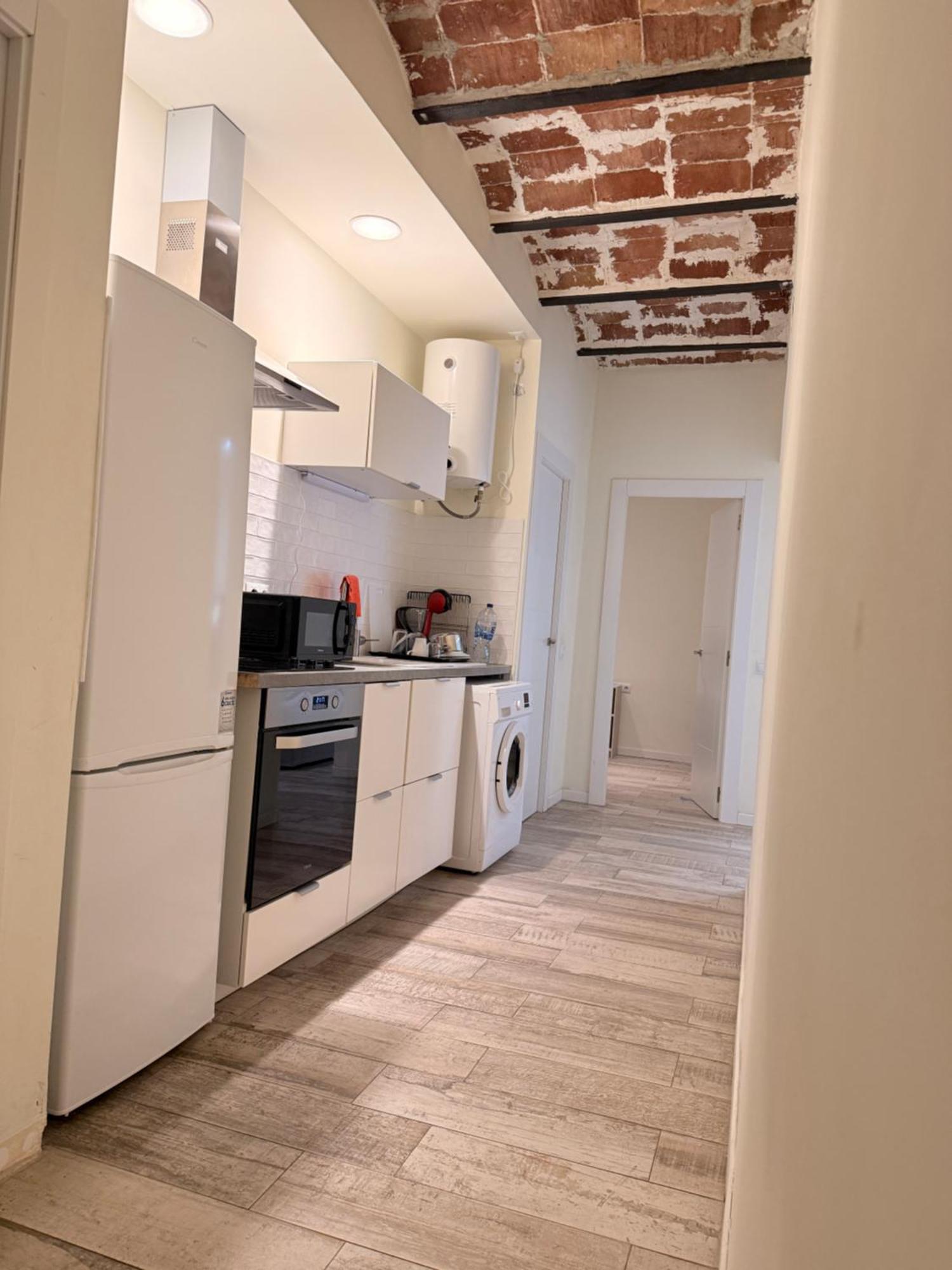 Friendly Host Apartment *