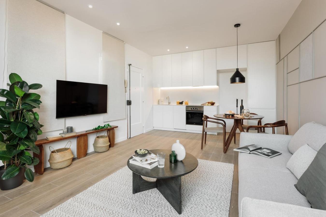 Isola - 1 Bedroom And Terrace In Eixample Dreta Apartment