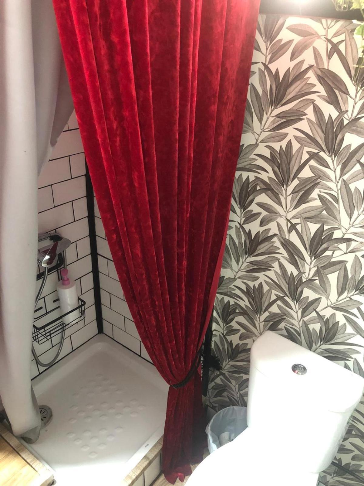 Piso Pareja Campingplatz Barcelona