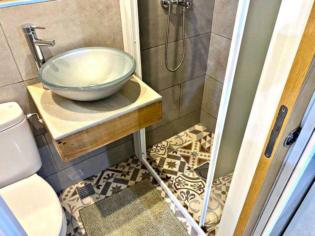 Appartement Estudio Nuevo! Al Lado Del Metro L1 L4 L5 *