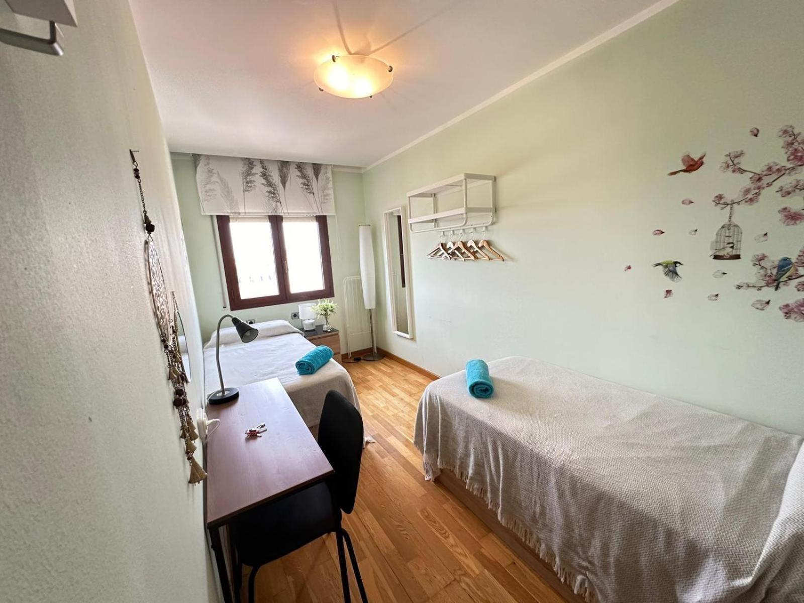 Bed and breakfast Aribau 33 *