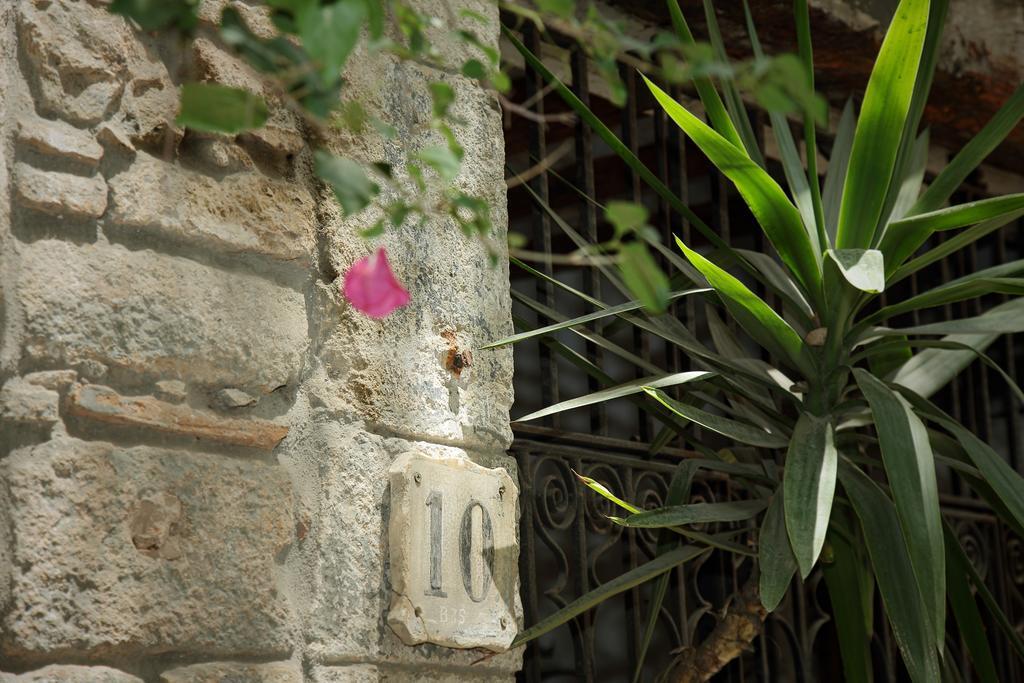 Arthostal Guest house 2*