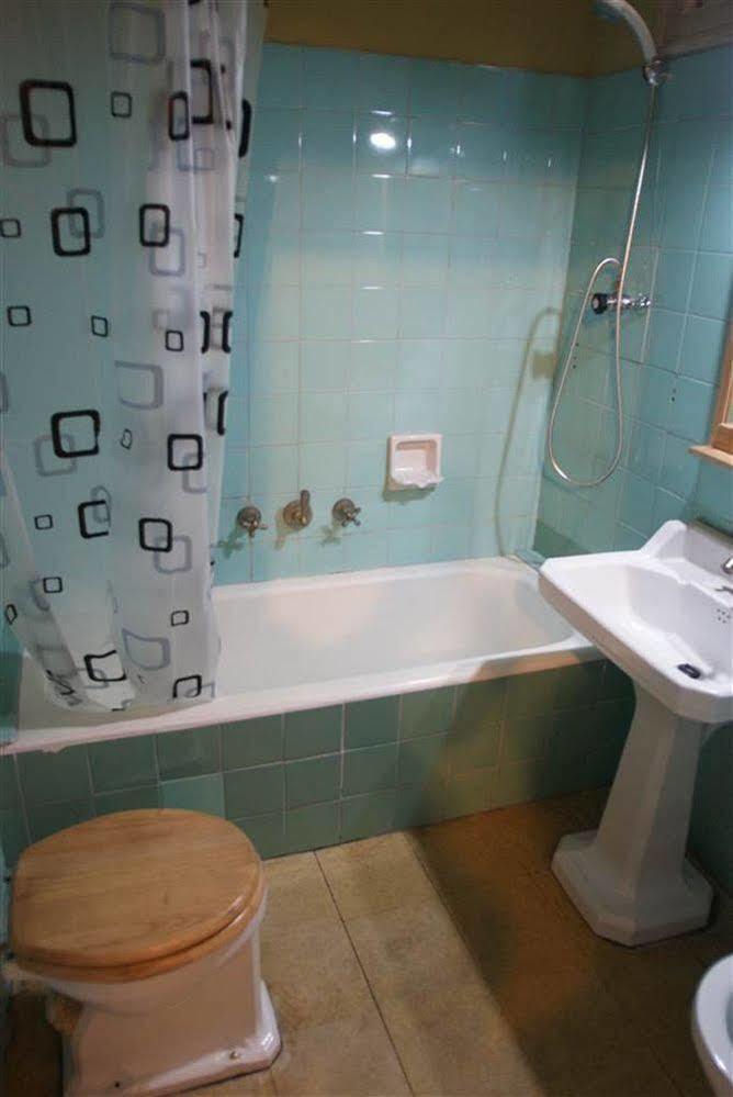 Hip Hostel *