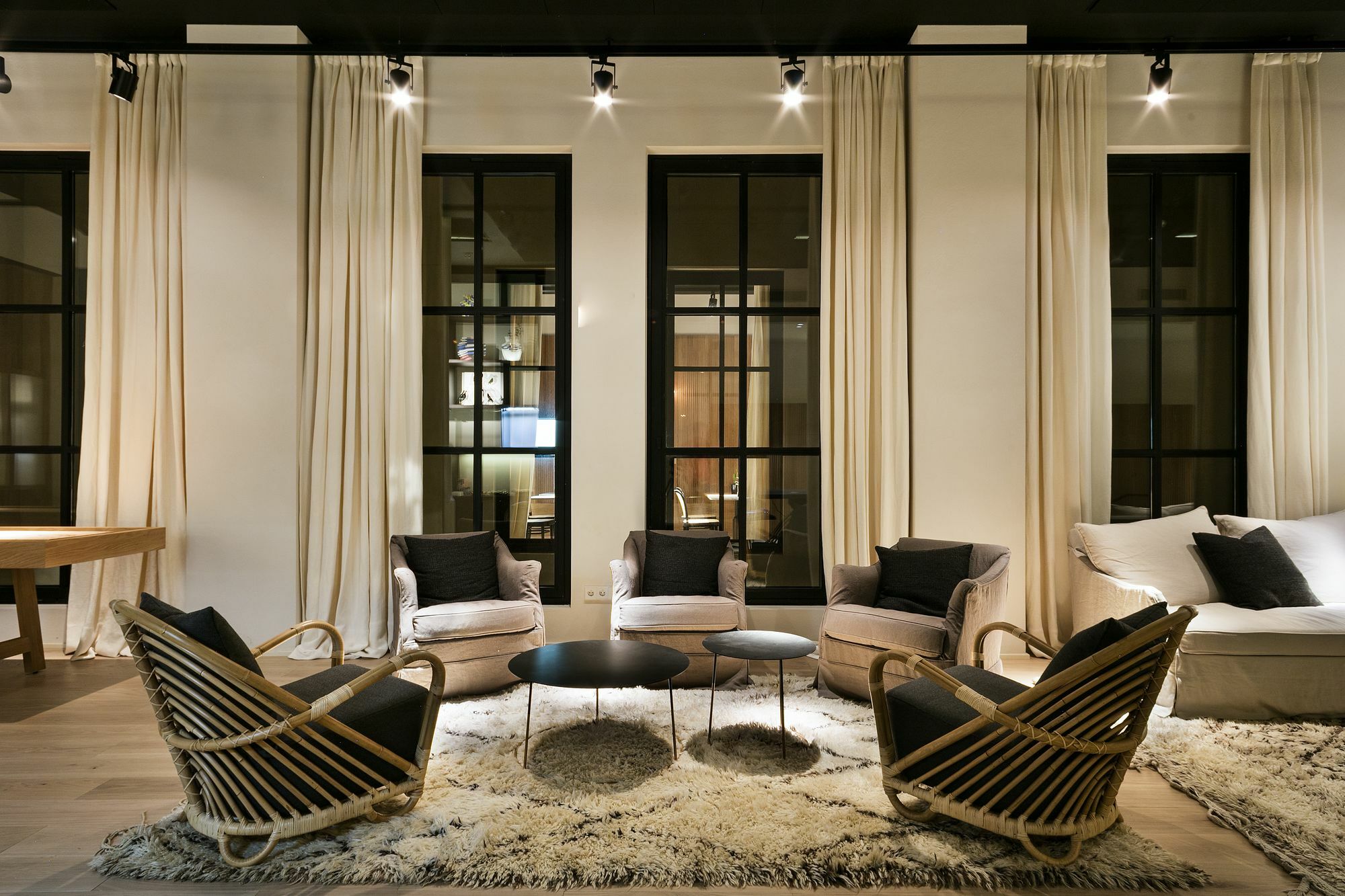 Yurbban Passage Hotel&spa 4*