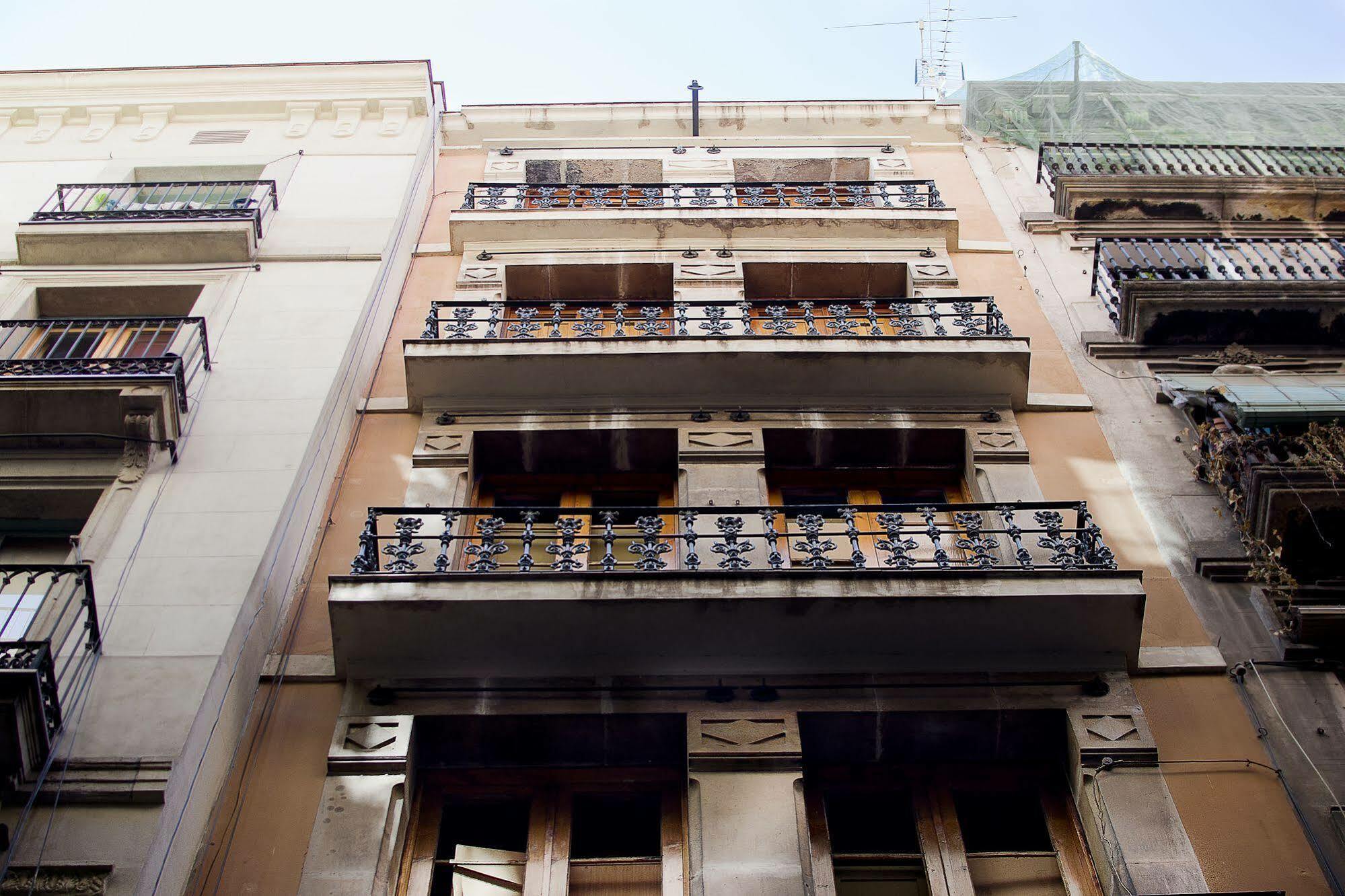 L'escudellers By The Streets Barcelona