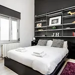 Stunning 2-Bedroom Apartment With Two Terraces