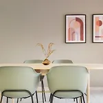 Sagrada Familia Cozy 3 Bedroom With Balcony