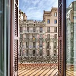 Perfectly Located 4Bed 4Bath Apartment In Eixample