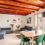 Huge And Modern 4 Bedroom Apartment Next To Paseo De Gracia