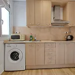 Lovely Apartment In Gracia