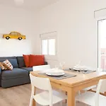 Renovated Apartment With Sea View, Vj