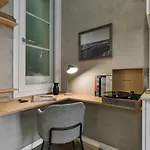 Baia - Studio And Balcony In Eixample Esquerra