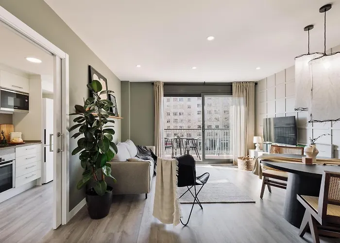 Oreneta - 1 Bedroom And Pool In Les Corts