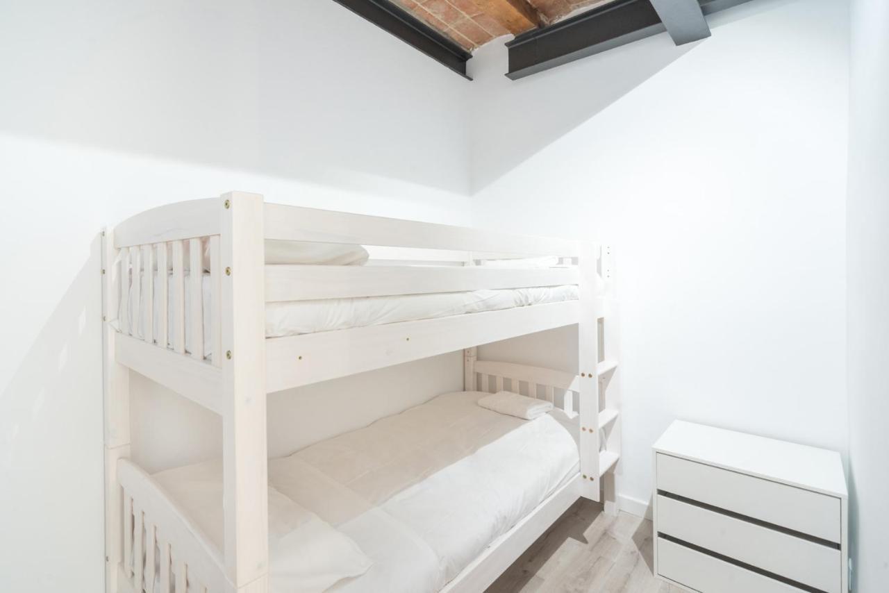 Homenfun Sants With Montjuic Views Apartment Barcelona