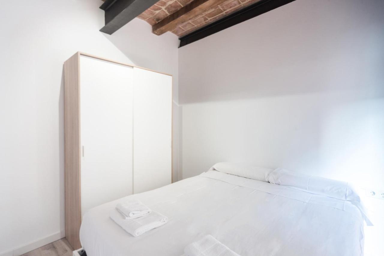 Apartment Homenfun Sants With Montjuic Views