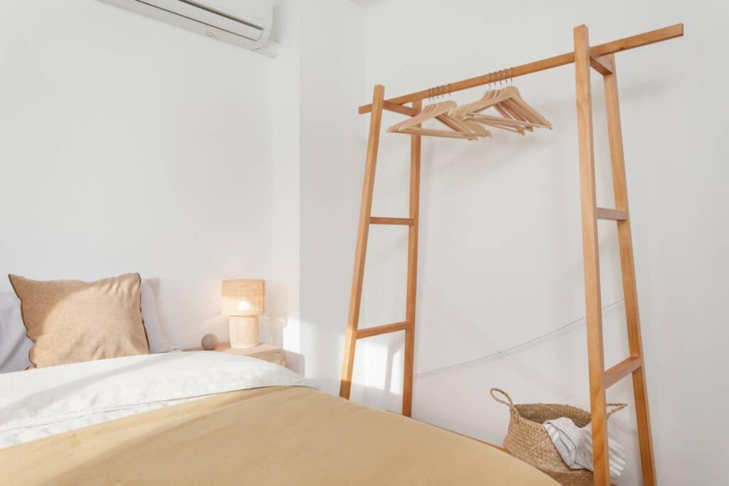Сasa de vacaciones Ht- From Bcn.. To Heaven!! 4bedrooms With Terraze!