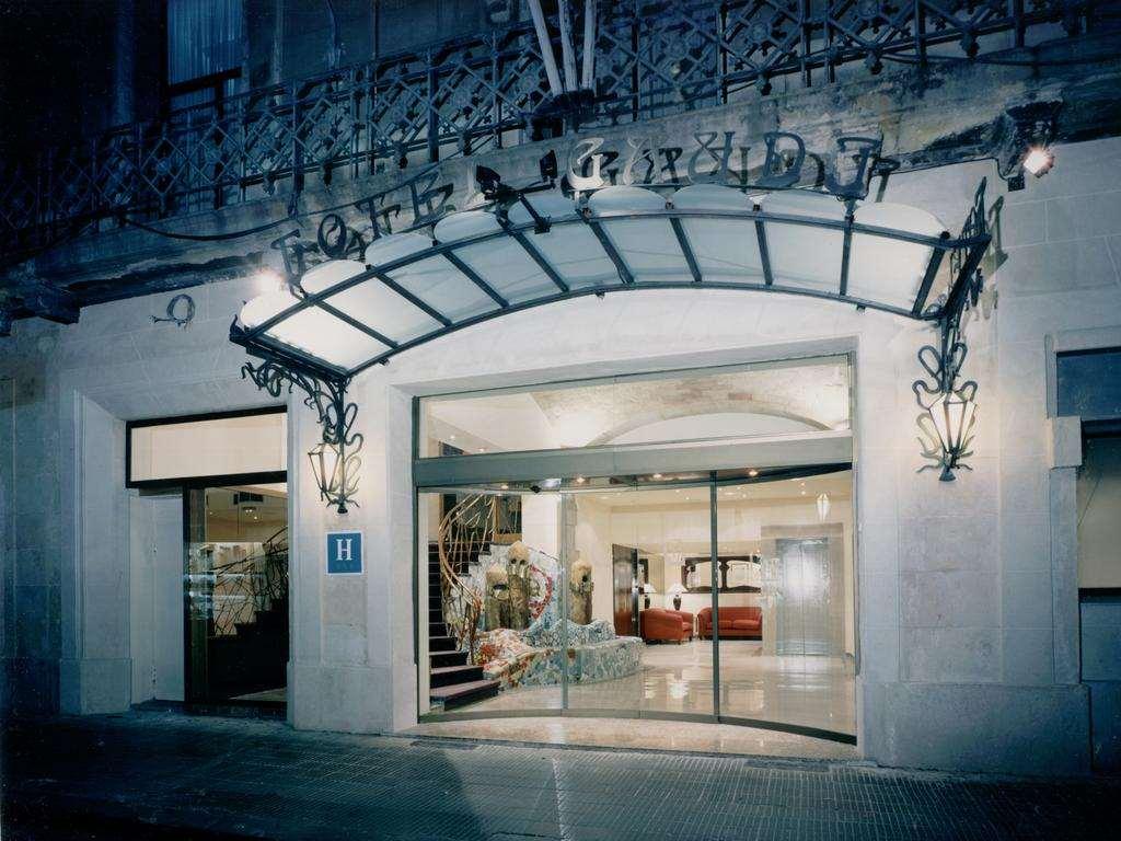 Gaudi Hotel 3*