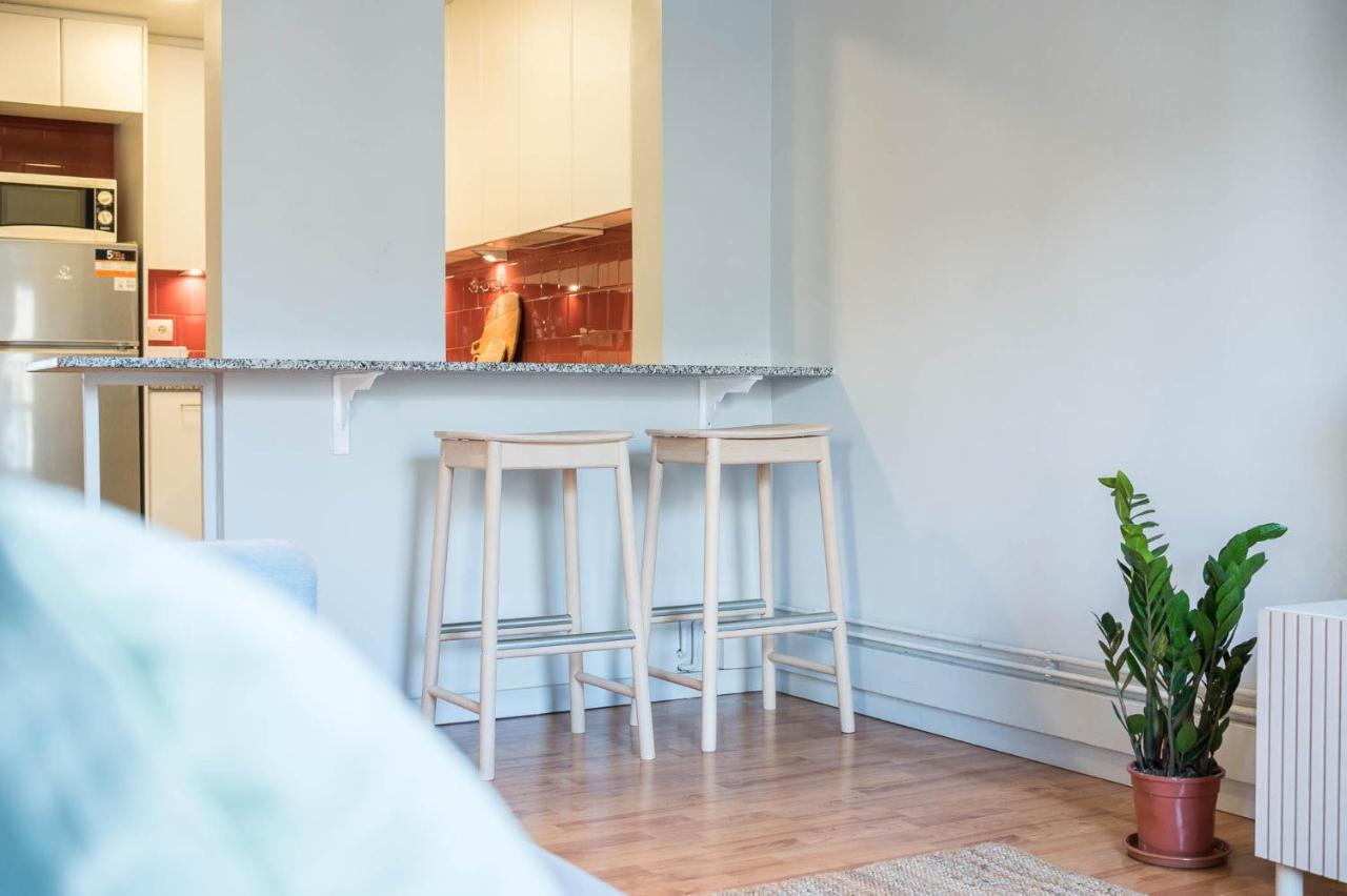 Fall In With Bcn In The Location Appartement