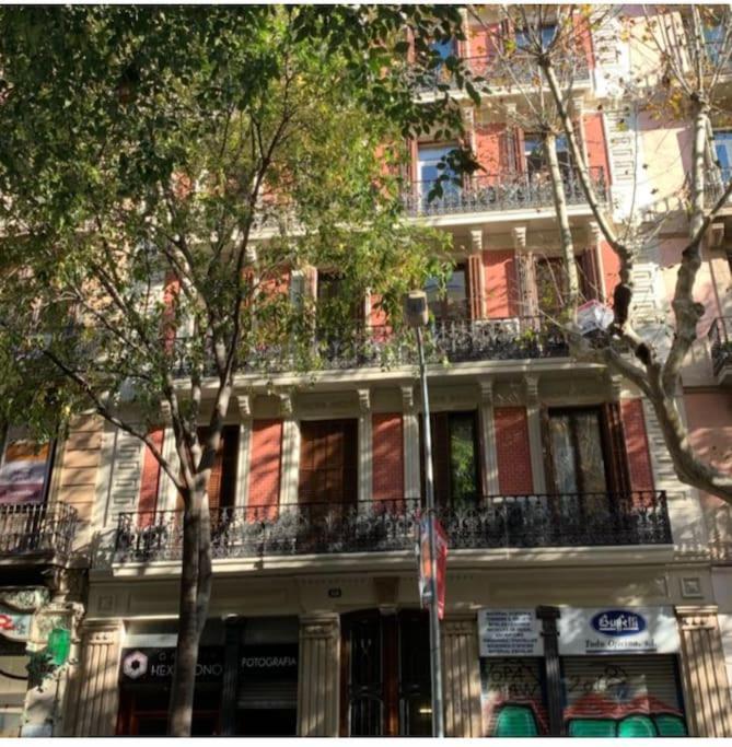 Apartment Large Patio 4 Bedrooms 4 Bathrooms Of Which 3 En-suite Barcelona