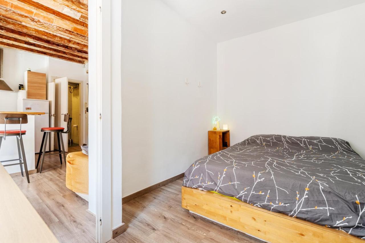 Apartment Beachside Bliss Charming 1-bedroom, Barceloneta *