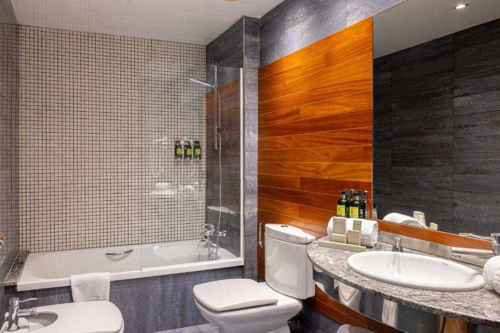 Hotel Sansi *