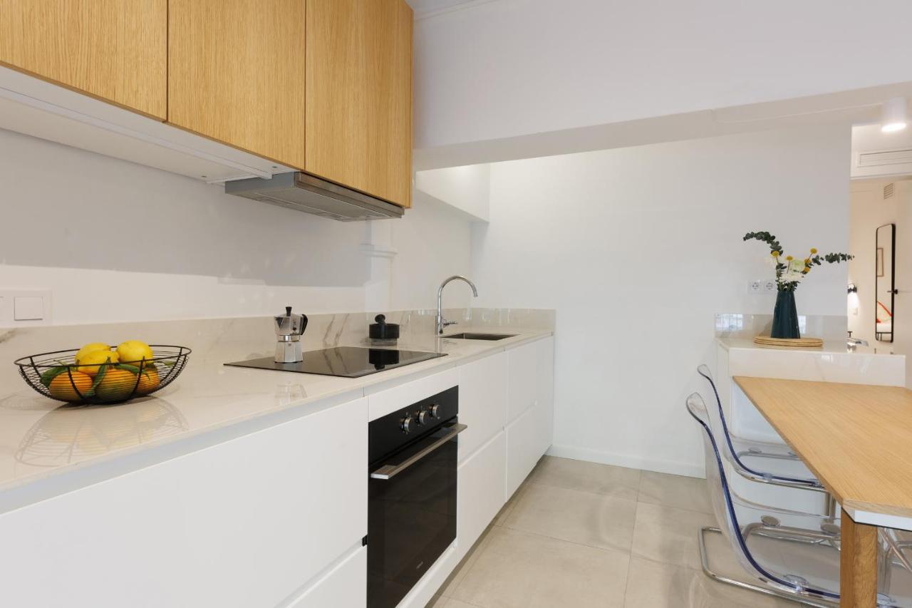 Stylish Near Placa Espana Apartment