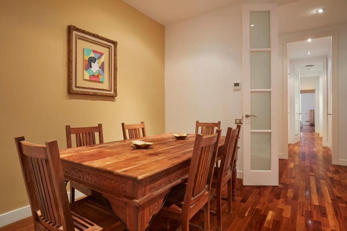 Apartamento Classy 3bd - 2bth With Private Patio In Eixample Barcelona