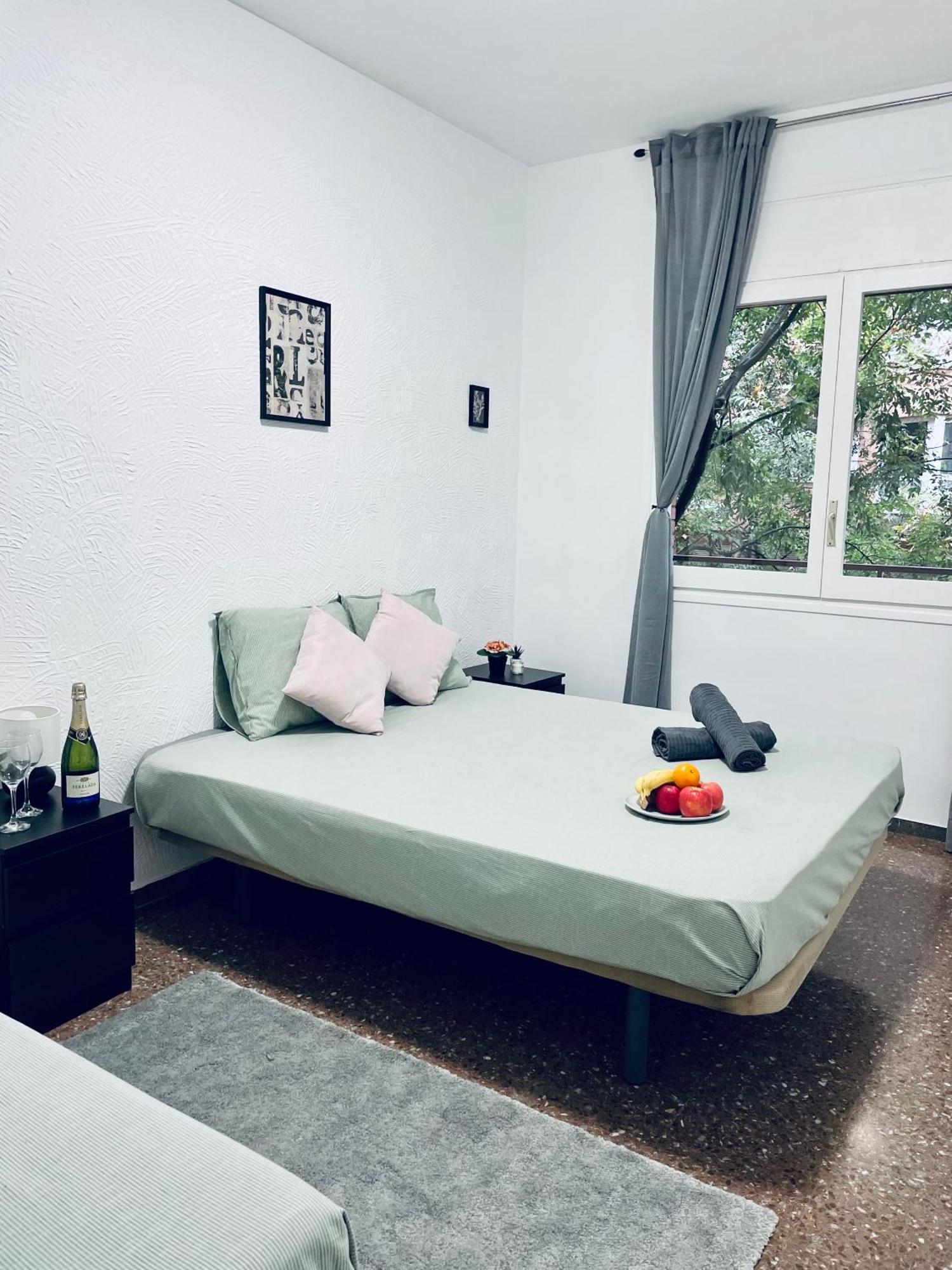 Sardenya 4 Bed & Breakfast *