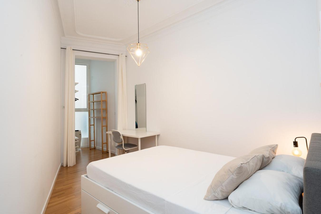 Bright And Cozy Flat In The Heart Of The Apartamento Barcelona
