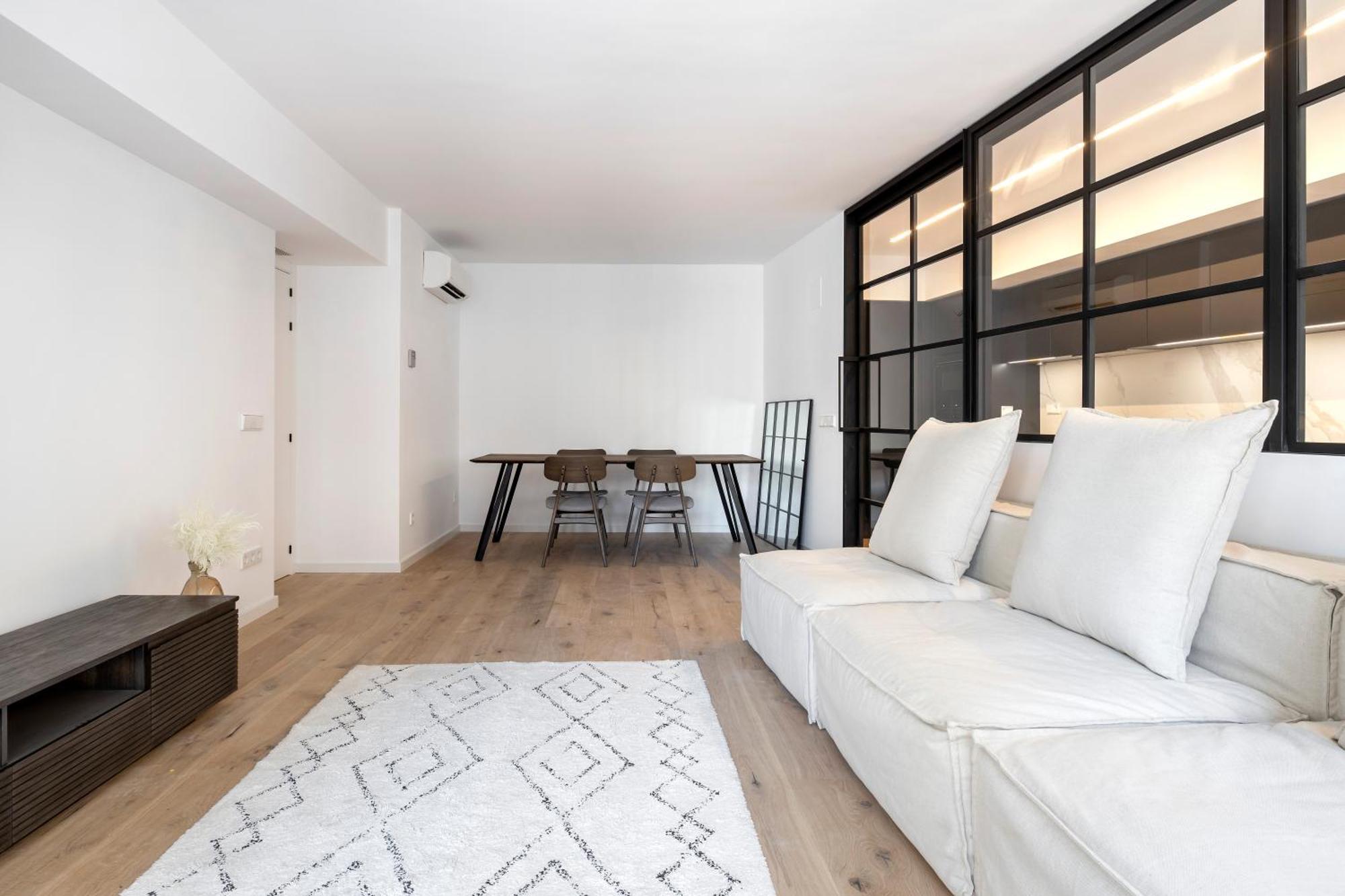 Luxury In Center Apartment Barcelona