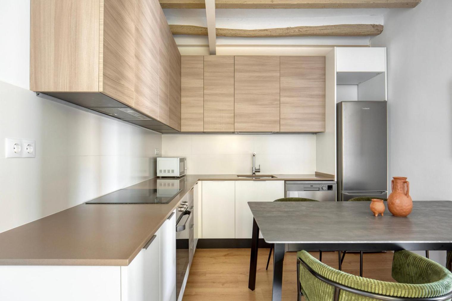 Blueground Sarria Nr Old Town Bcn-103 Apartamento *