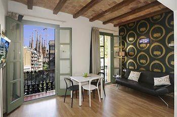 Hostemplo Apartment *