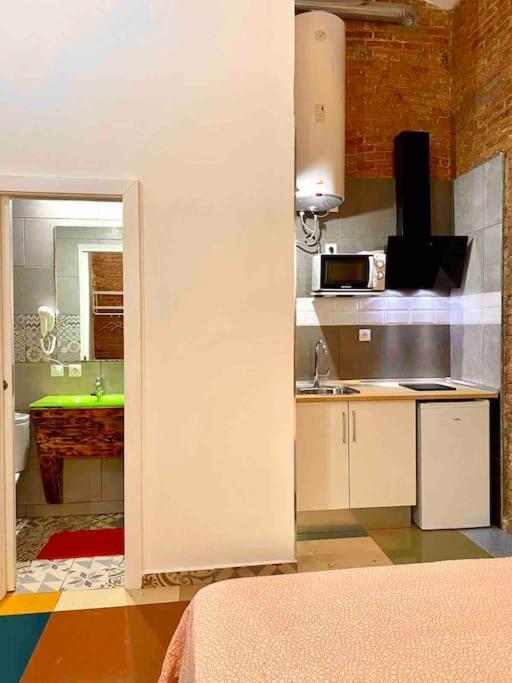 Estudio Nuevo! Al Lado Del Metro L1 L4 L5 Apartamento *