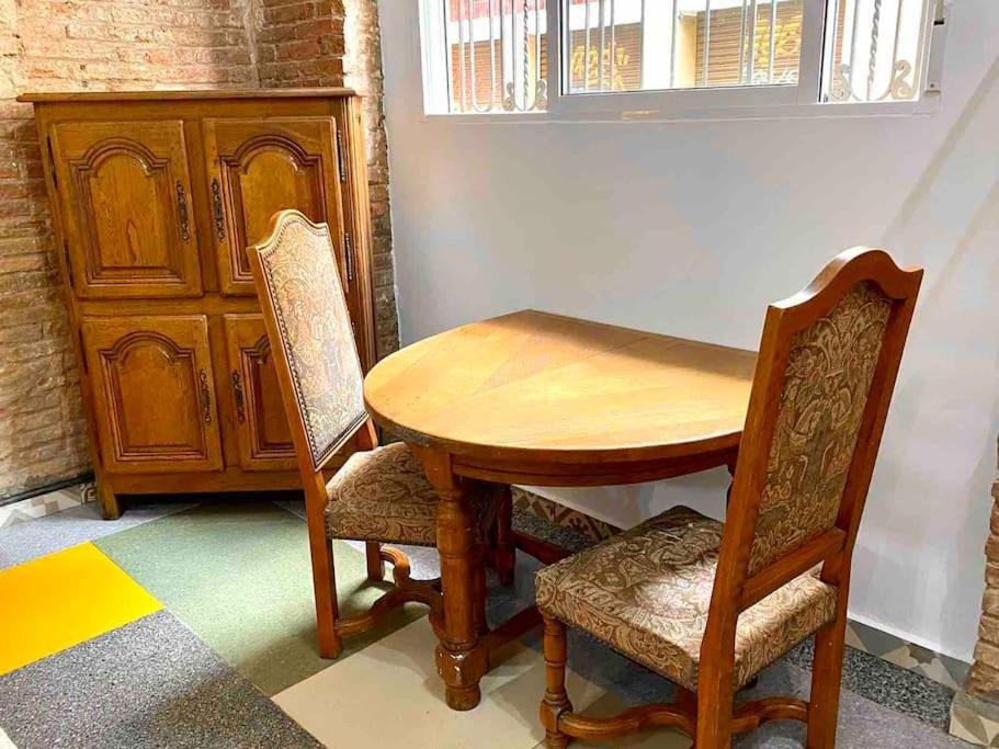 Apartamento Estudio Nuevo! Al Lado Del Metro L1 L4 L5 *