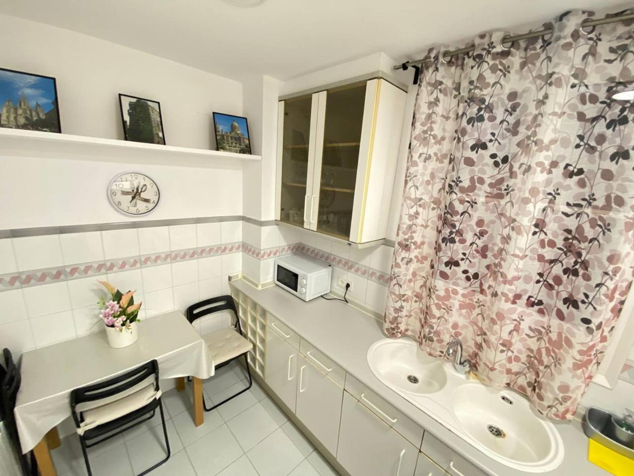 Flor Bed & Breakfast