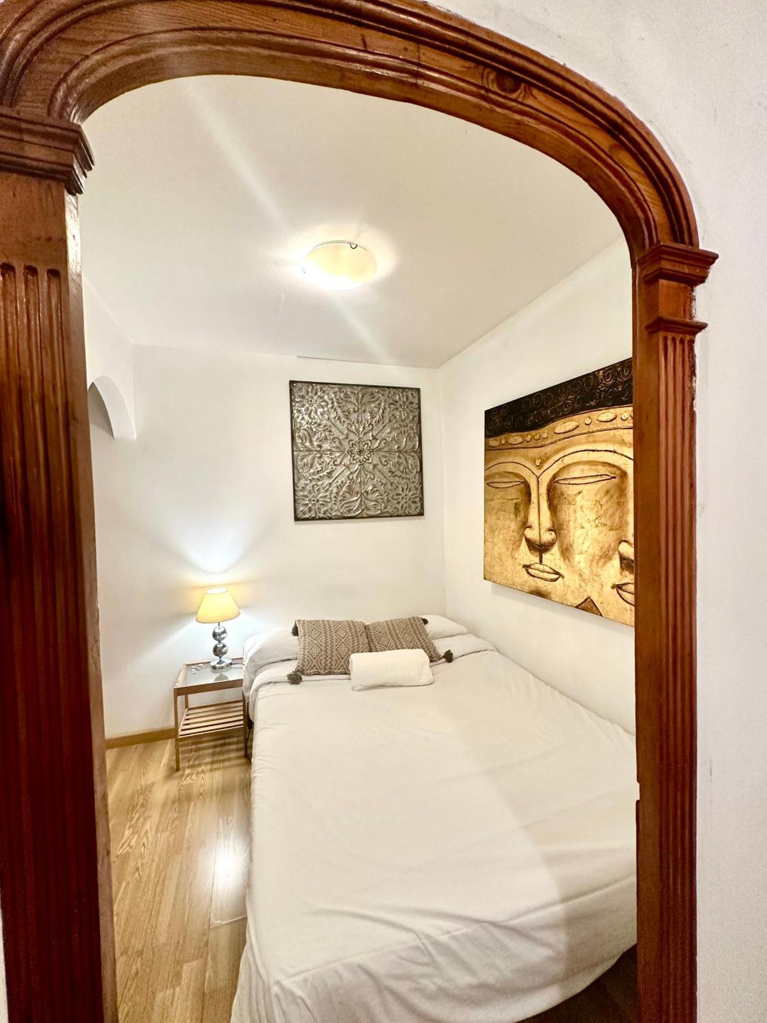 Casa de hóspedes Private In City Center *