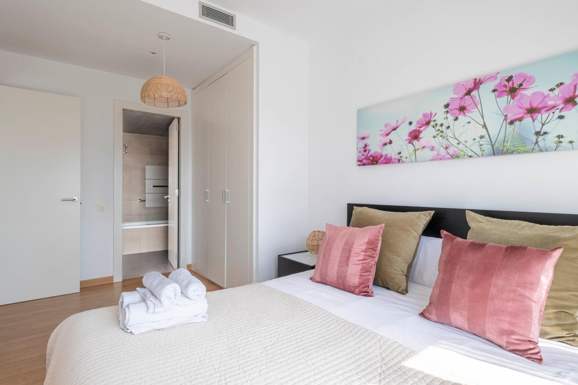 Amazing Fira And 15' From Bcn Center With Pool Apartamento