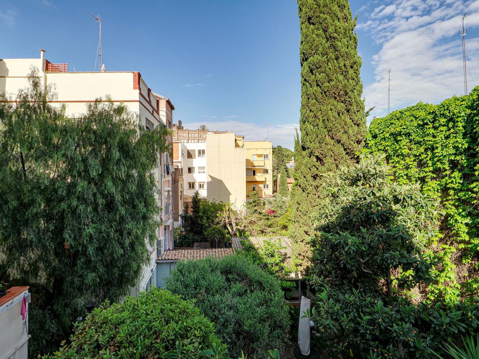 Bonita Casa En Parc Guell Holiday home Barcelona
