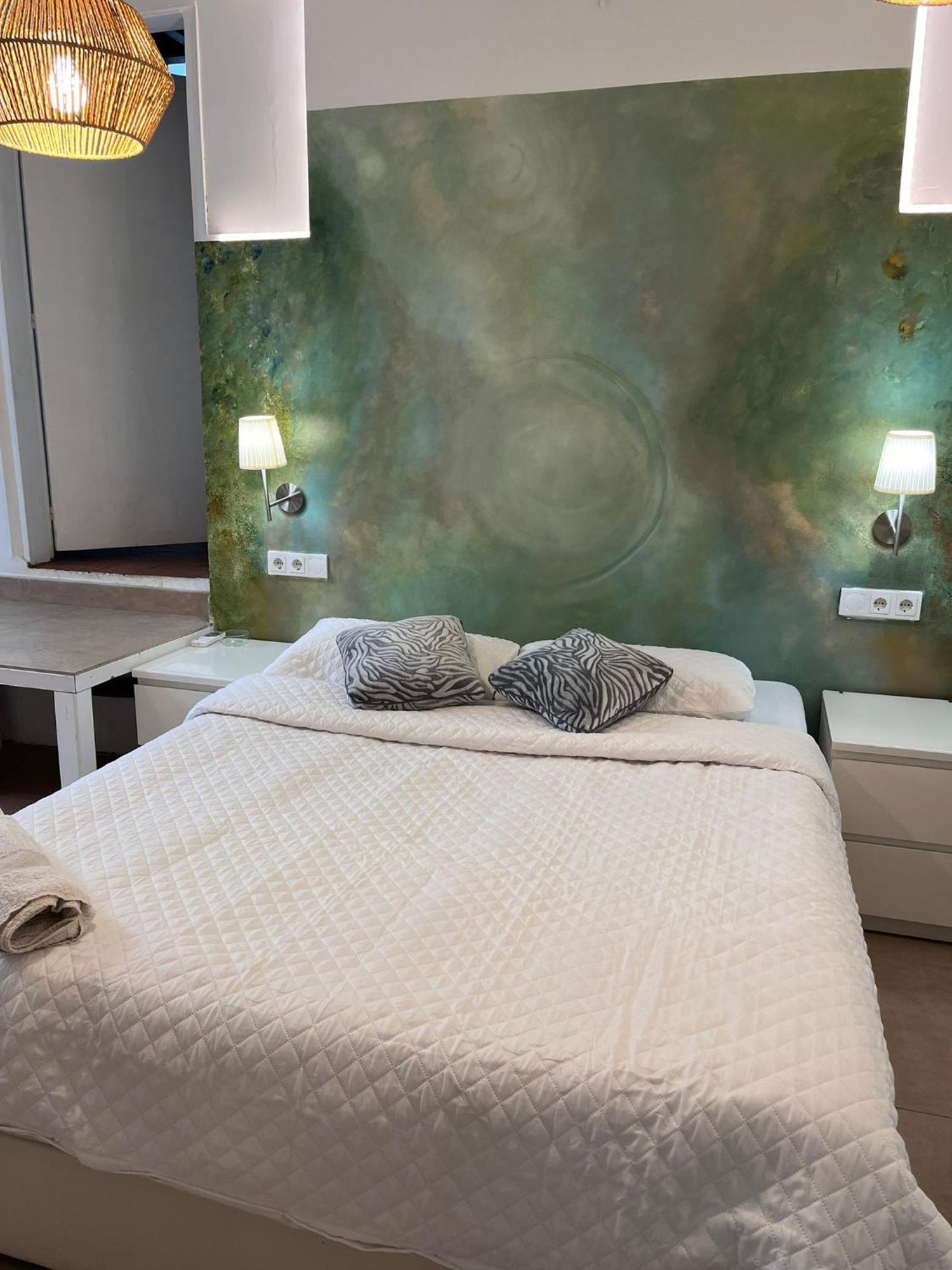 Guest house Habitacion Con Bano Privado En La Rambla *