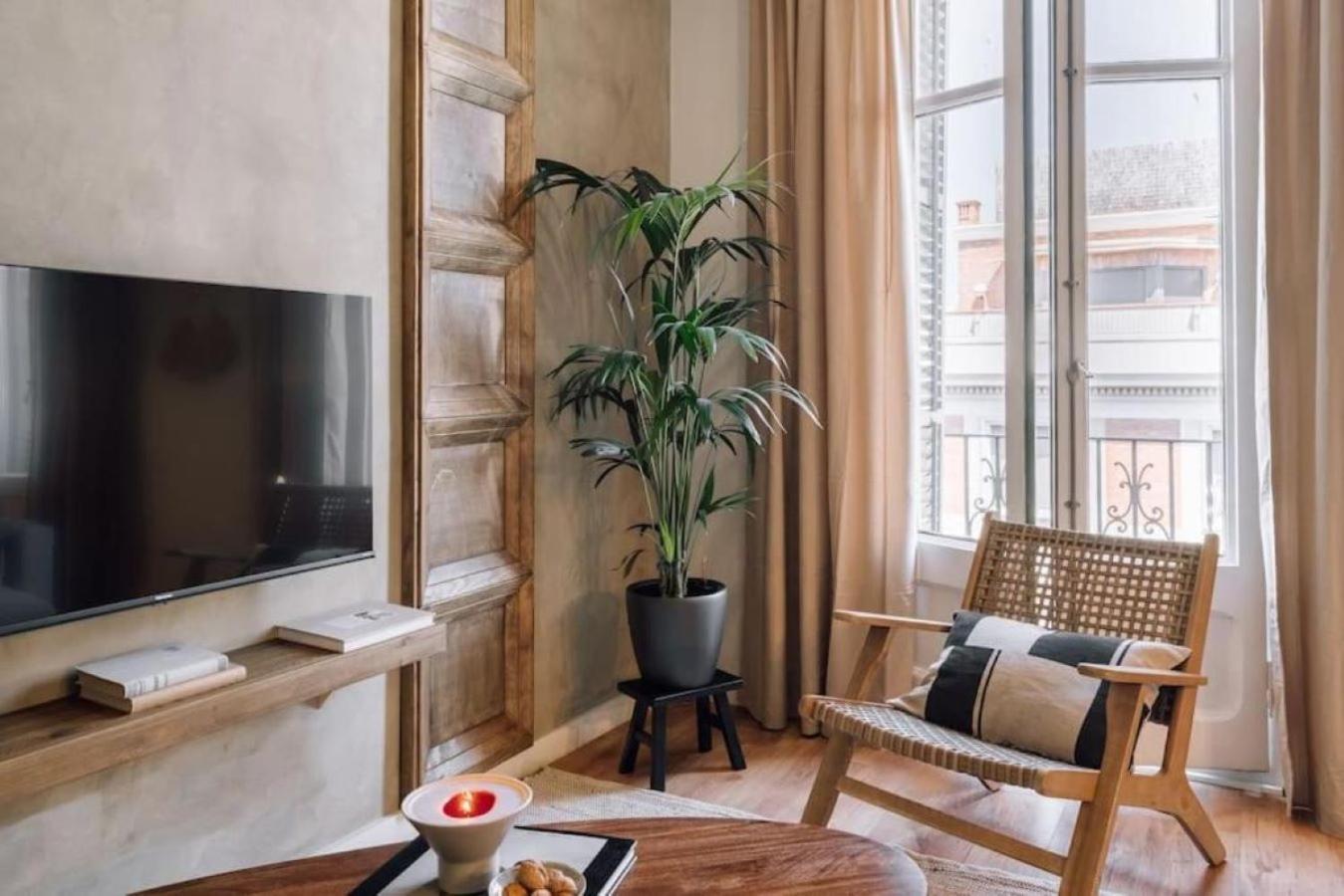 Apartment Salonga - 1 Bedroom And Balcony In Eixample Esquerra *