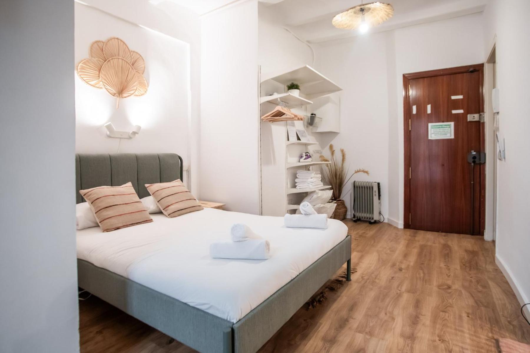 44poc1062 - Newly Decorated In Poble Sec
